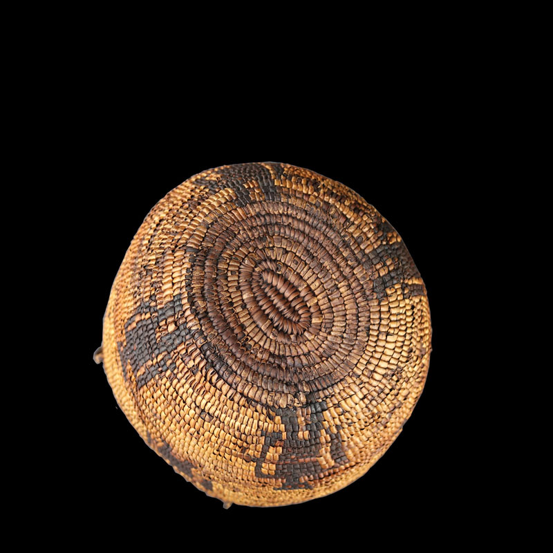 Very Rare Early Western Washington Puget Sound Salish Hard Basket With Human Figures Nisqually Cowlitz - Image 4